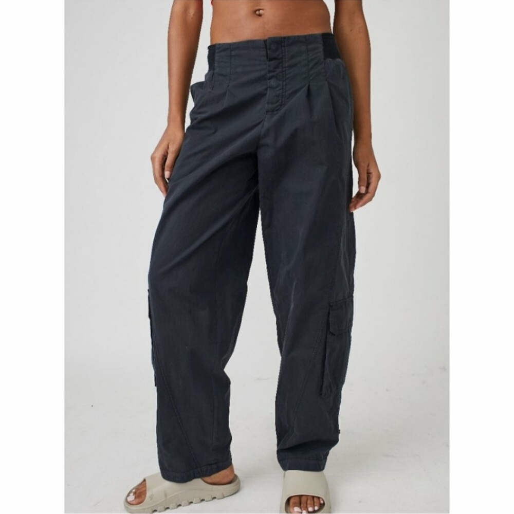 FREE PEOPLE MOVEMENT: “ Mesmerize Me” Pants NWT - Picture 3 of 7
